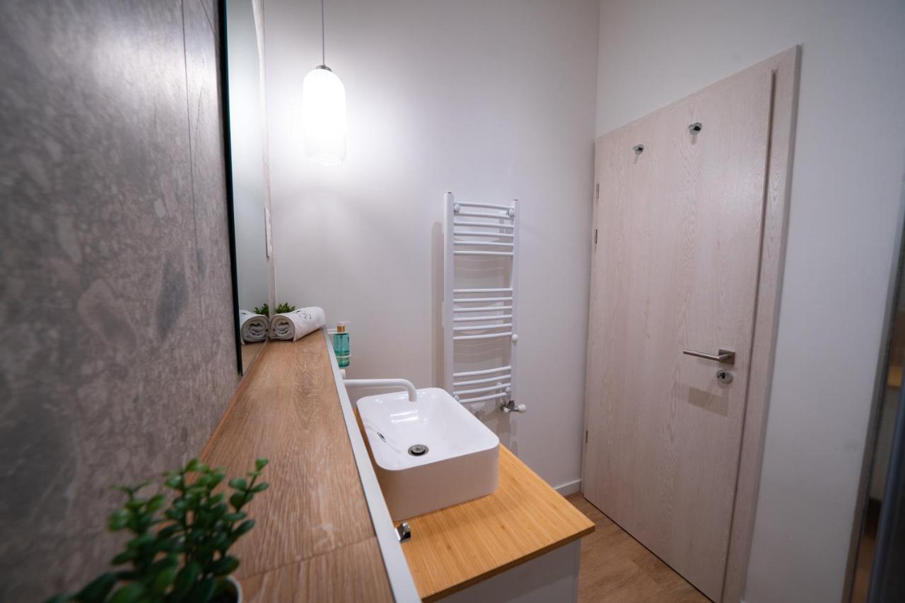 Coente Apartments Kiraly 28 Будапеща Екстериор снимка